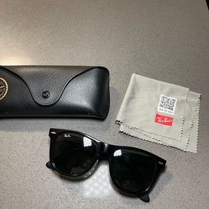 Ray-Ban Wayfarer Sunglasses.